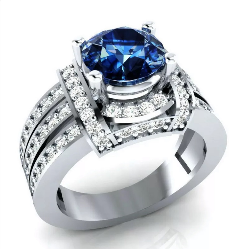 NEW 925 Silver RING